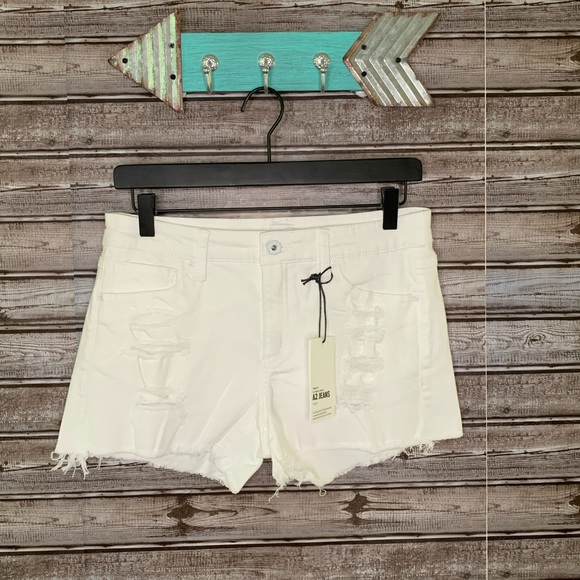 White Distressed Denim Shortie - Picture 3 of 6
